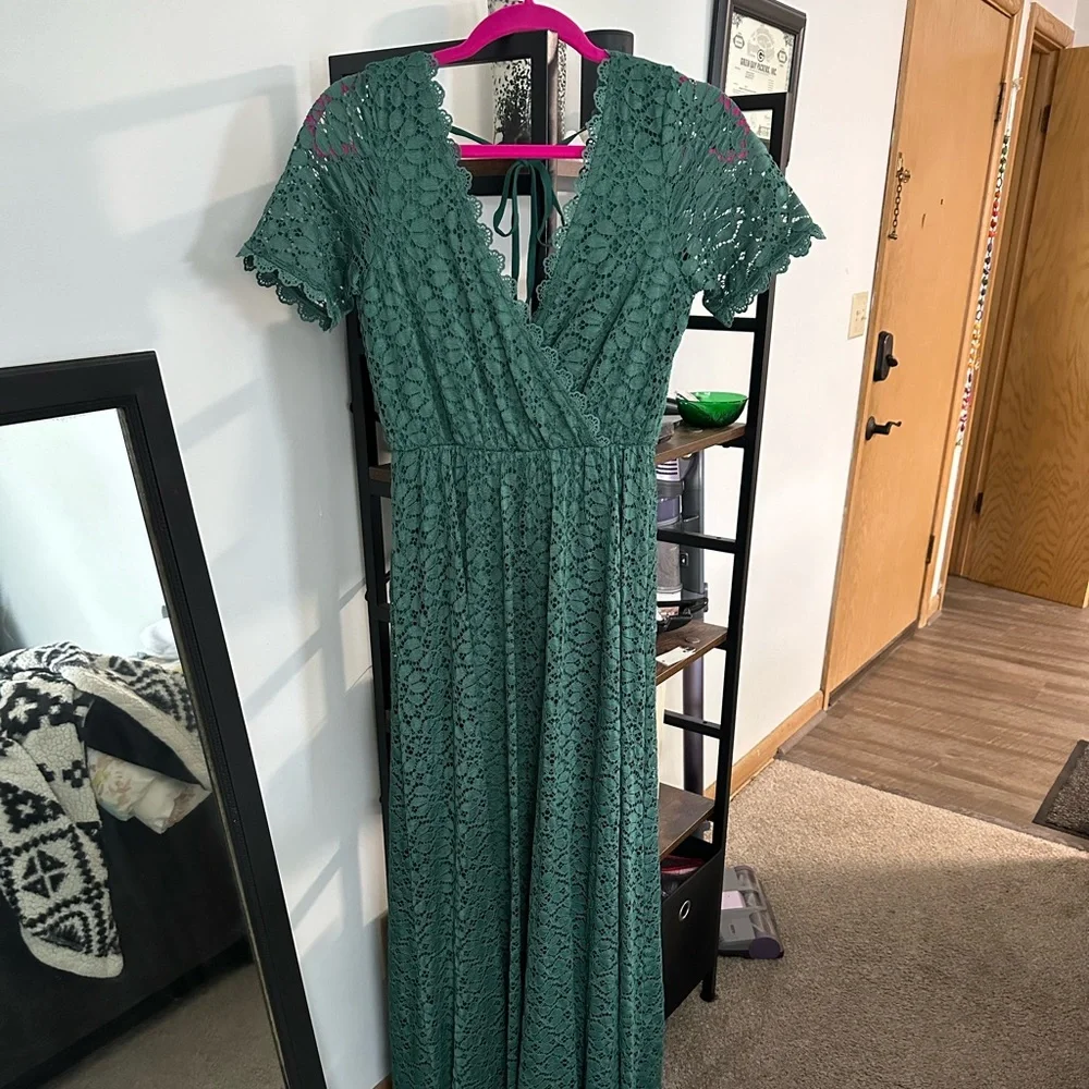 Baltic born green lace maxi dress - Picture 3 of 6